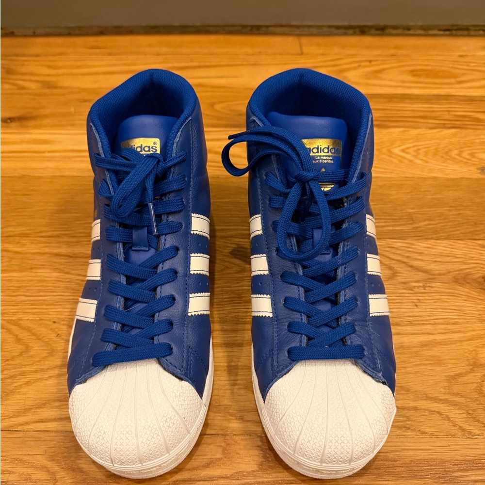 adidas Blue & White Mid-Top Shell Toe Sneakers - Picture 2 of 5